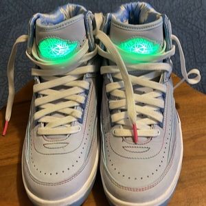 J Balvin X air Jordan retro 2, no box